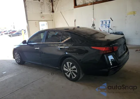 2020 Nissan Altima S z USA, uszkodzony, nr VIN 1N4BL4BV8LC236372